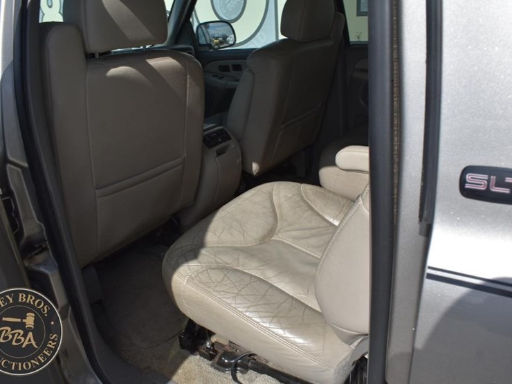 2001-gmc-yukon-xl-image-23