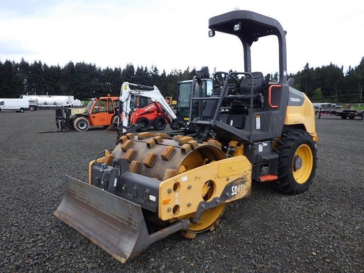 2019-volvo-sd45b-image-1