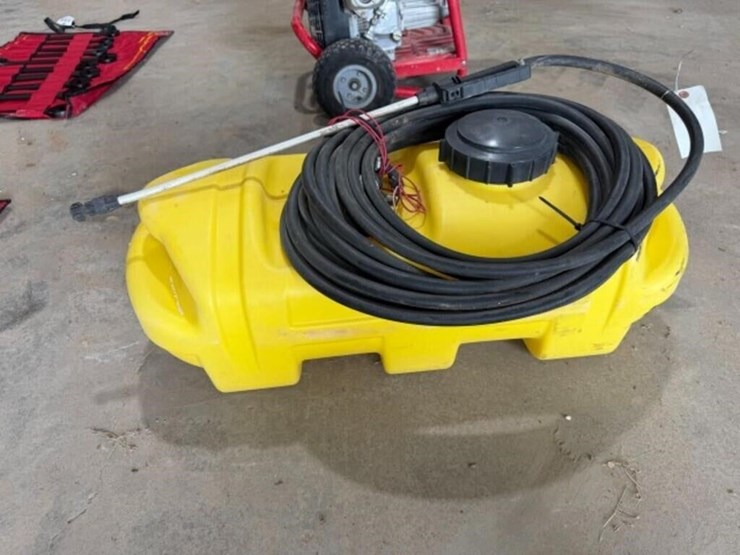 15-gallon-sprayer-image-1