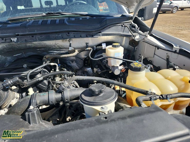 2020-ford-f350-image-28