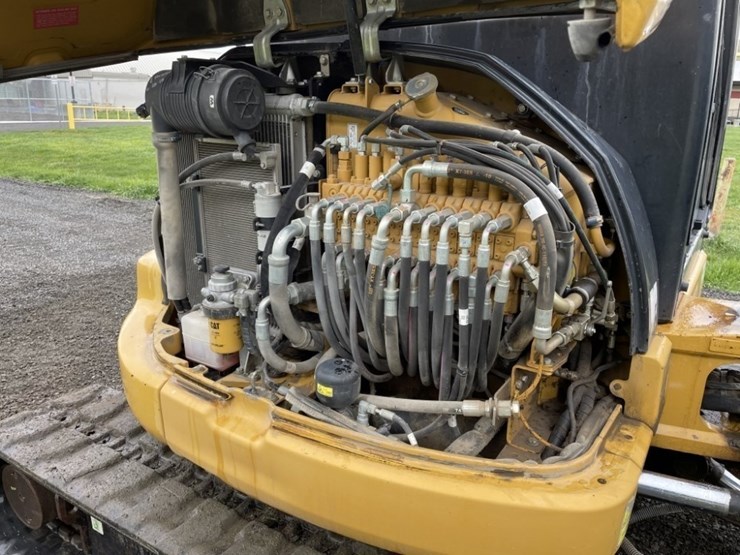 2011-caterpillar-305d-cr-image-20