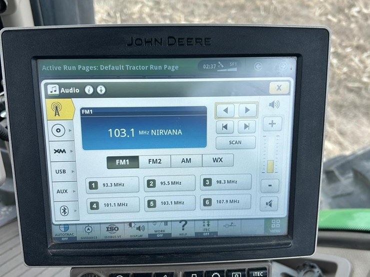 2014-john-deere-8320r-image-59