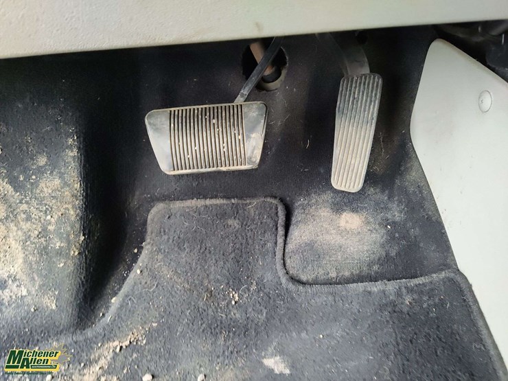 2012-dodge-grand-caravan-se-image-26