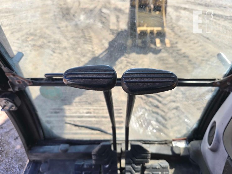 2007-caterpillar-320dl-image-15