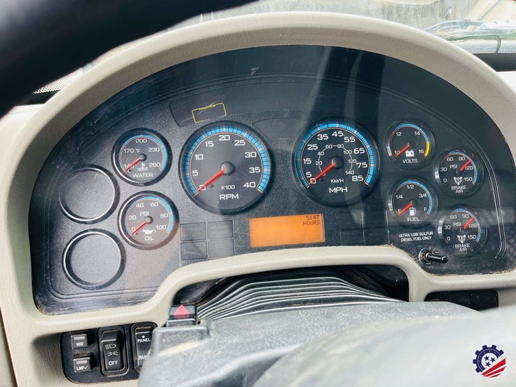 2015-international-durastar-4300-image-98