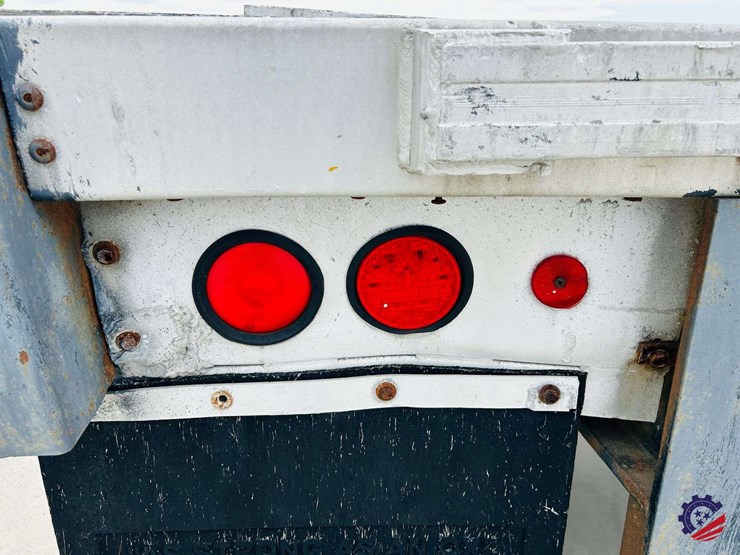 utility-flatbed-image-23