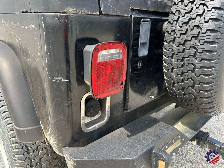 1994-jeep-wrangler-image-44