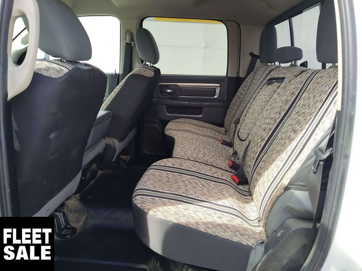 2018-dodge-2500-image-14