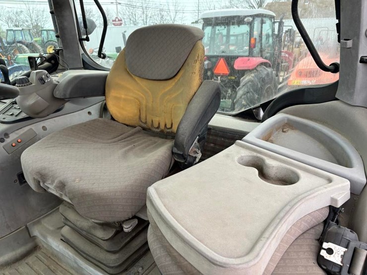 case-mxu125-tractor-image-19