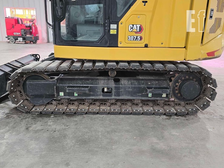 2022-caterpillar-307.5-image-33