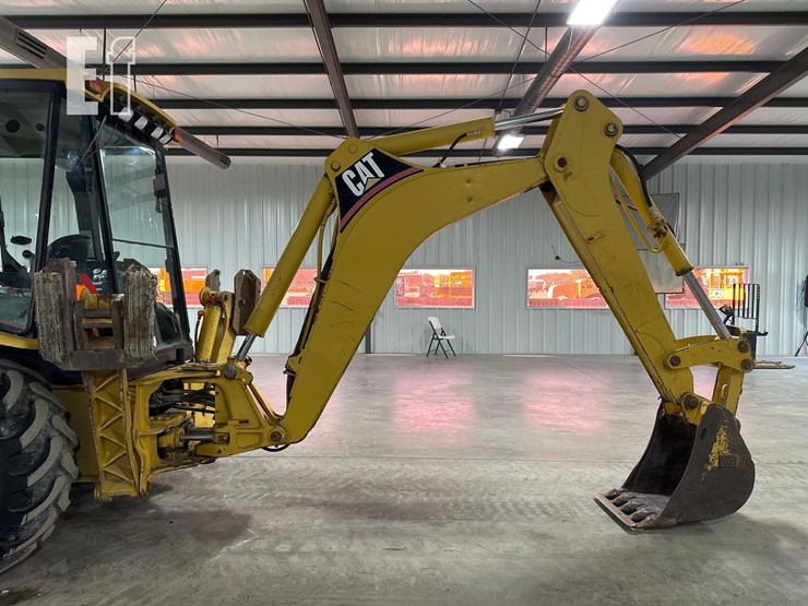 2001-caterpillar-420d-image-14