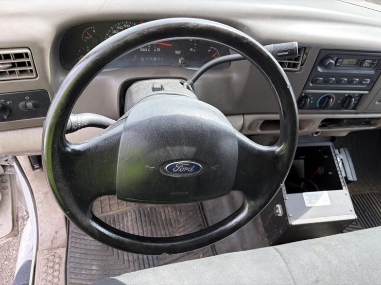 2004-ford-f250-image-13