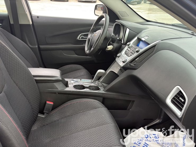 2014-chevrolet-equinox-image-26