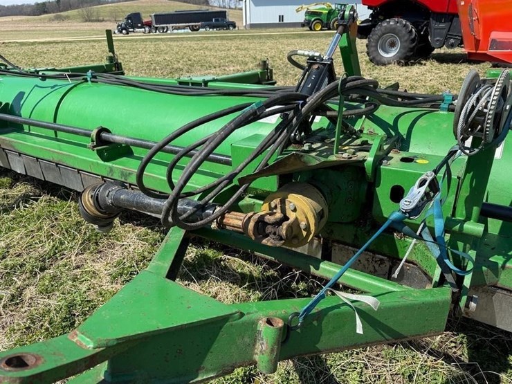 loftness-30’-stalk-chopper-image-15