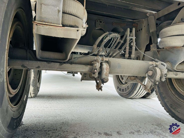 vanguard-53-ft-image-21