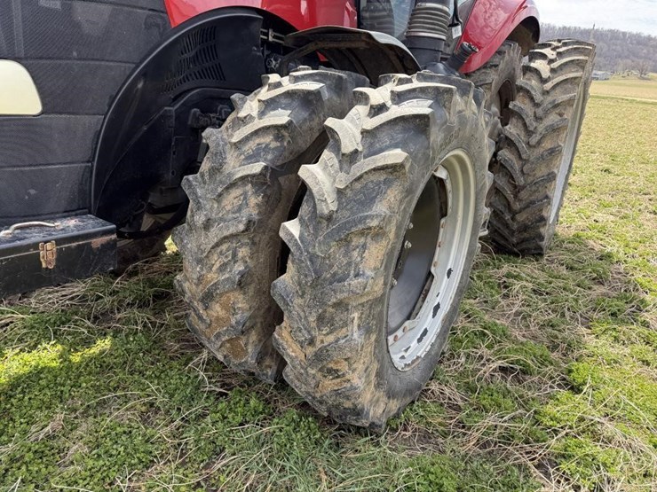 2017-case-ih-mx280-afs-magnum-tractor-image-22