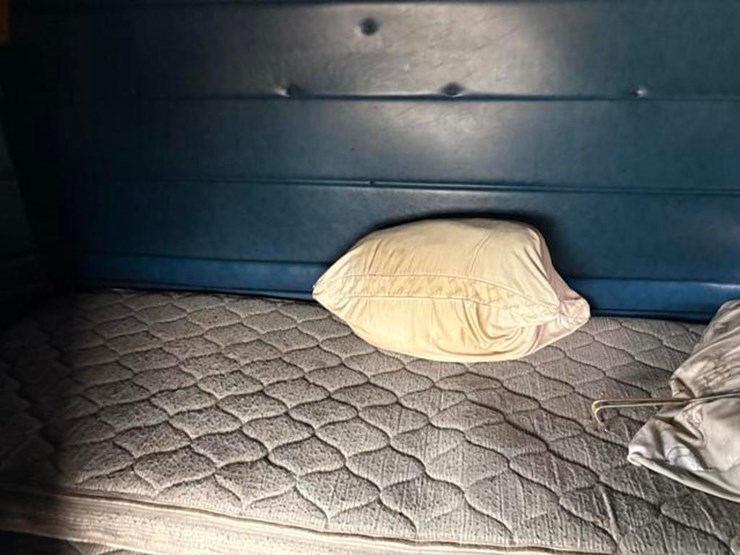 1999-caterpillar-3406-image-12