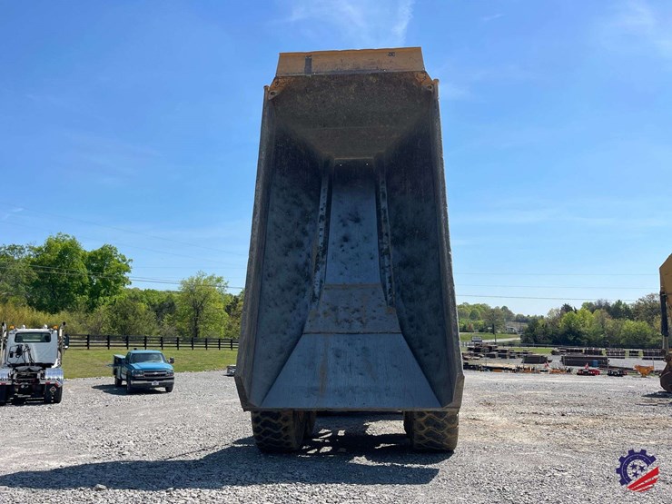 2012-volvo-a40f-image-66