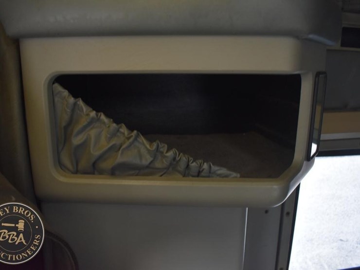 2000-kenworth-t600-image-47