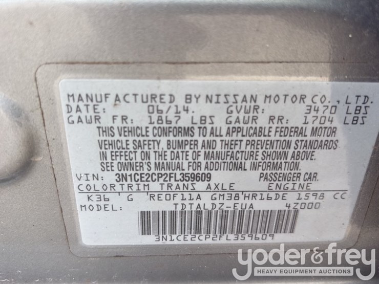 2015-nissan-versa-image-34