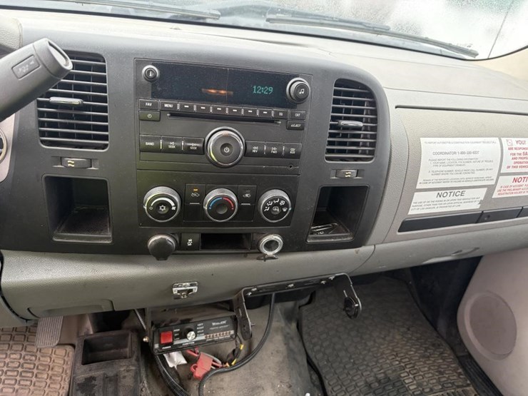 2012-gmc-sierra-2500-image-16