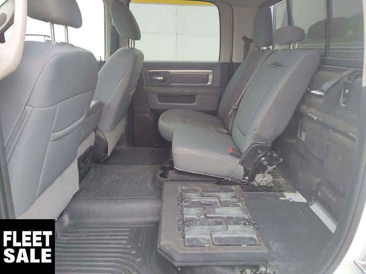 2018-dodge-2500-image-14