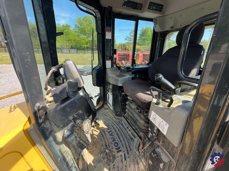 2018-komatsu-d51exi-24-image-64