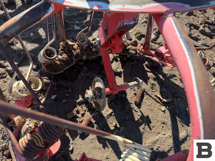 simak-hm-300-tedder-image-10