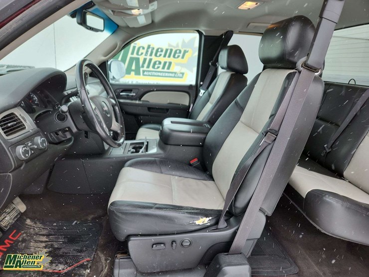 2013-gmc-sierra-1500-slt-image-14