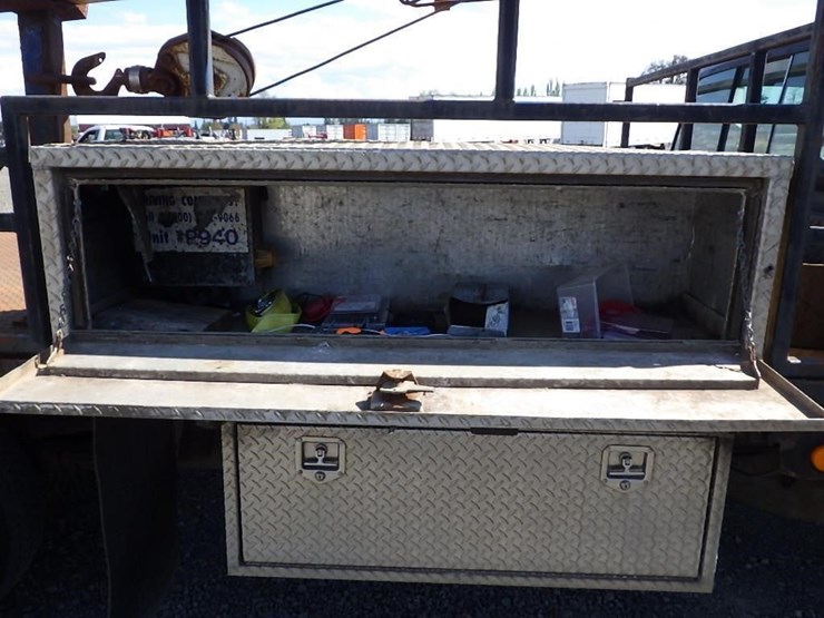 1996-gmc-3500-image-21