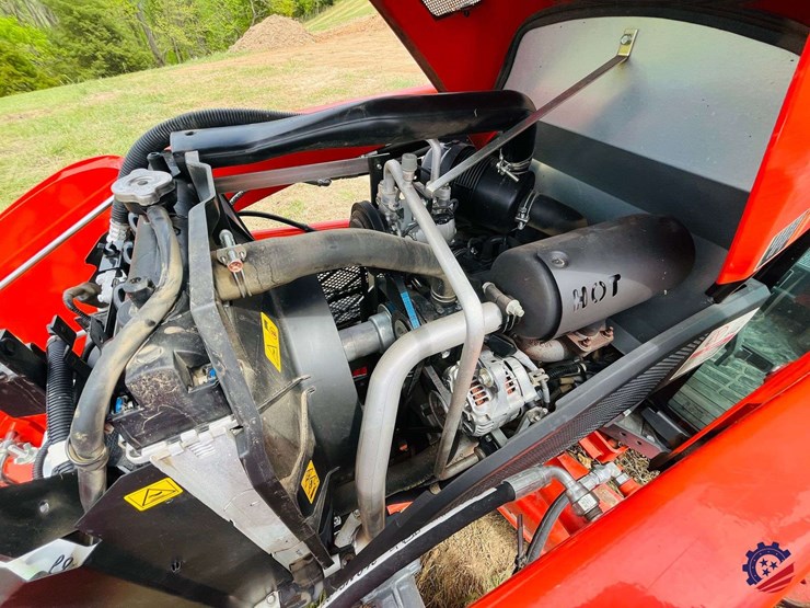 2022-kubota-lx2610hsd-image-33