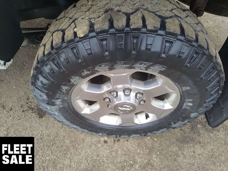 2018-dodge-2500-image-10