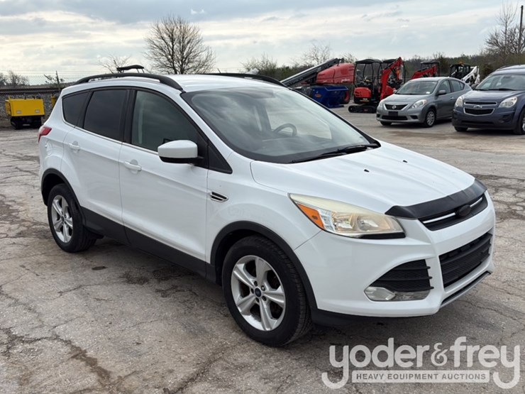 2014-ford-escape-image-2