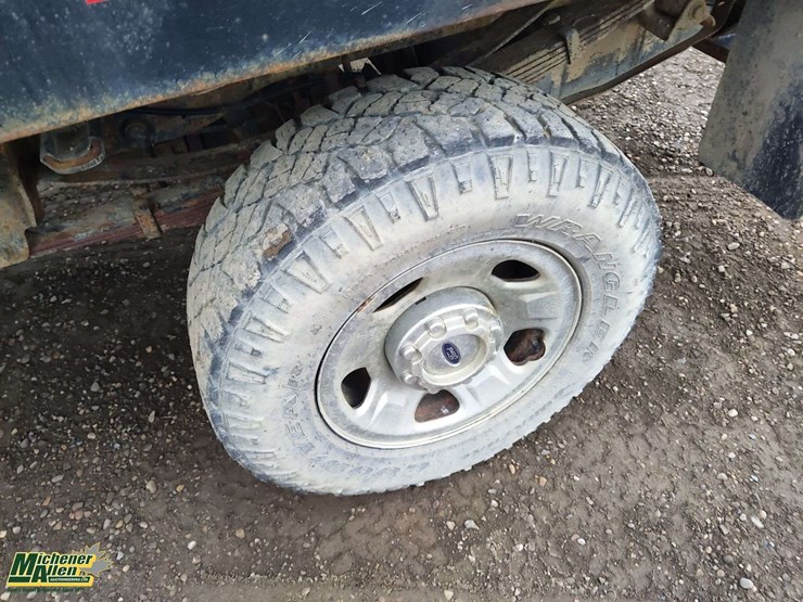 2008-ford-f350-image-23