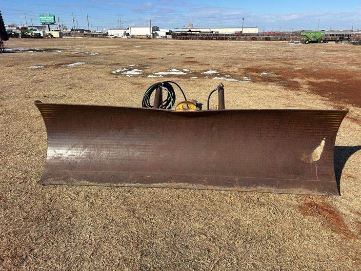 degelman-10std-image-1