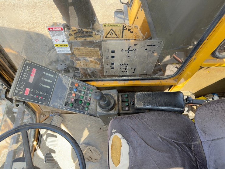 1998-volvo-ew200-image-27