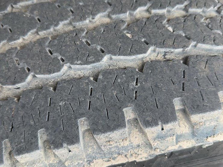 2019-chevrolet-2500-image-16