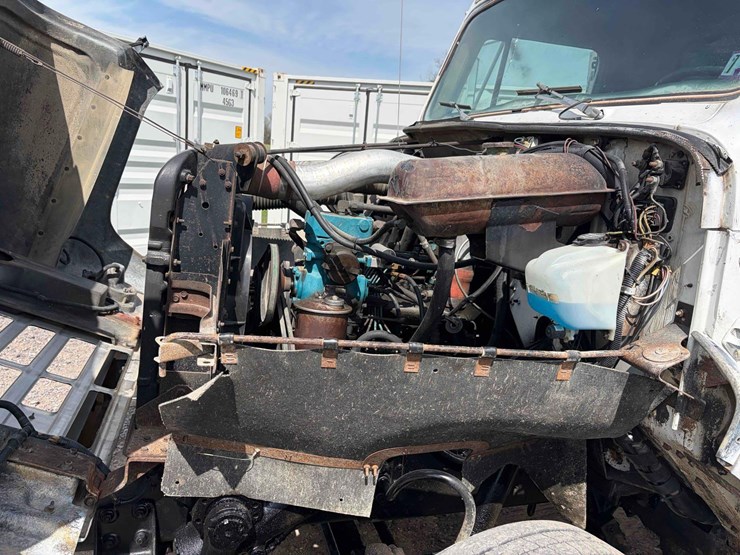 1988-international-10-image-9