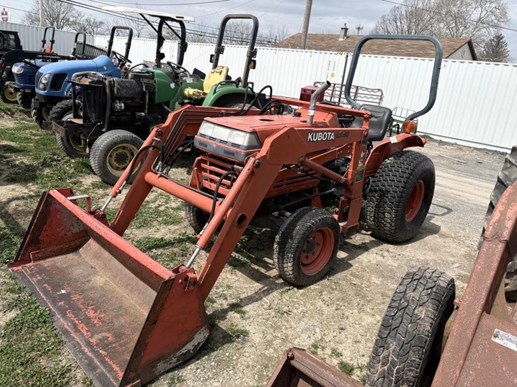 kubota-l2350-image-2