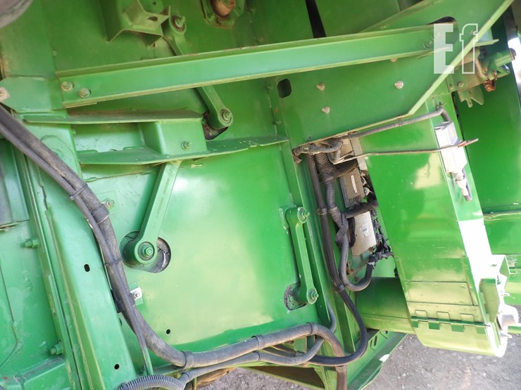 2012-john-deere-s680-image-27