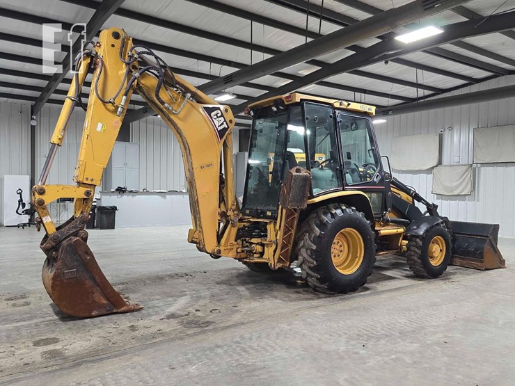 2005-caterpillar-420d-it-image-3