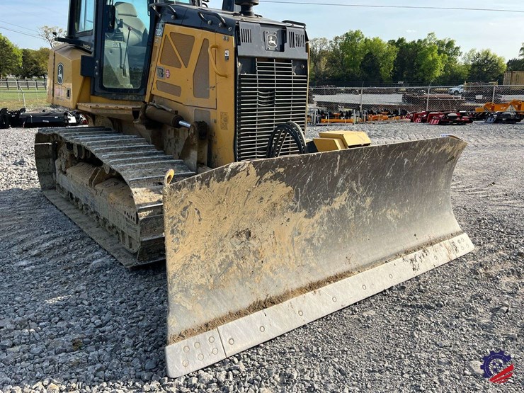 2017-deere-700k-xlt-image-24