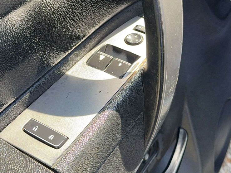 2013-chevrolet-silverado-1500-image-18