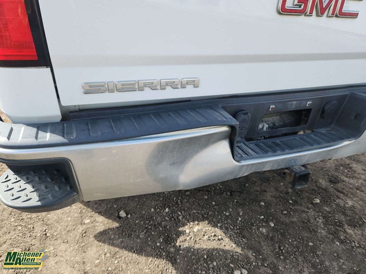2015-gmc-sierra-1500-image-41