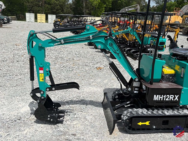 2026-cfg-industry-mh12rx-image-17