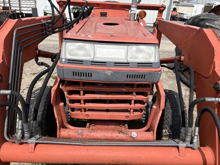 kubota-l2350-image-7