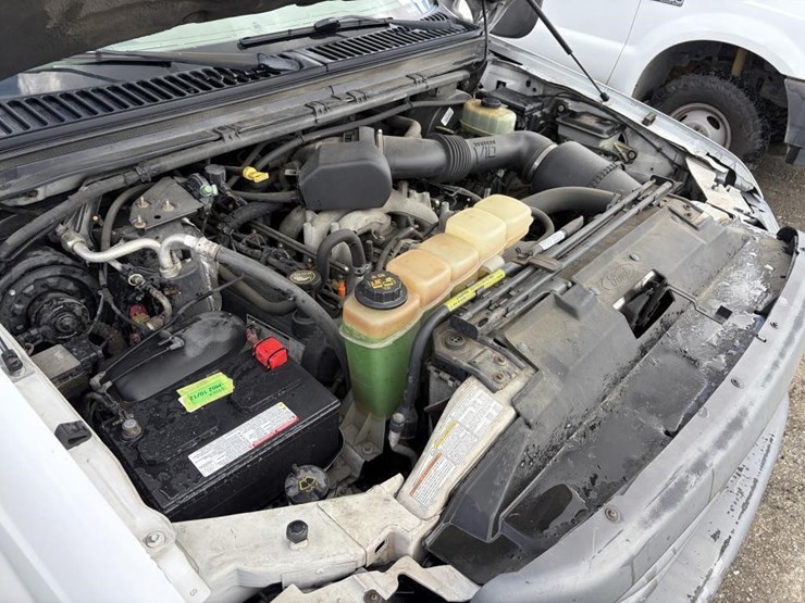 2001-ford-f350-image-7