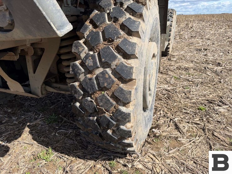 2002-oshkosh-mk23-image-12