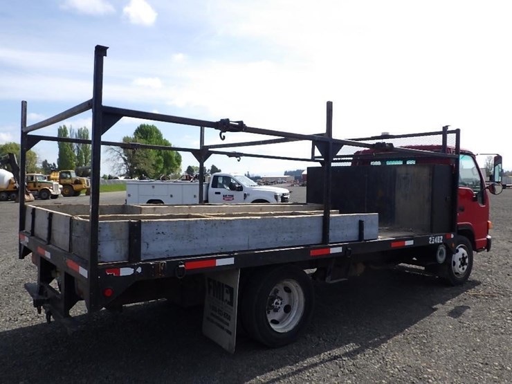 2005-isuzu-nqr-image-5