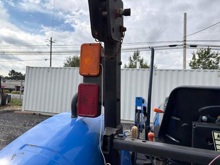 new-holland-45-image-19